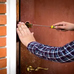 Skokie Locksmith Service Skokie, IL 847-462-7231 Skokie Locksmith Service Skokie, IL 847-462-7231 - zip-01